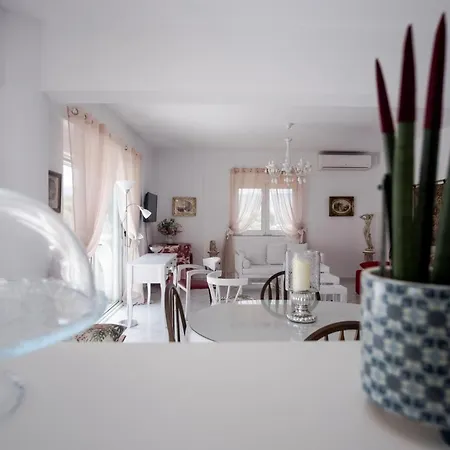 La Maison De Campagne...