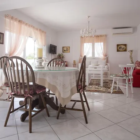 La Maison De Campagne... Apartment
